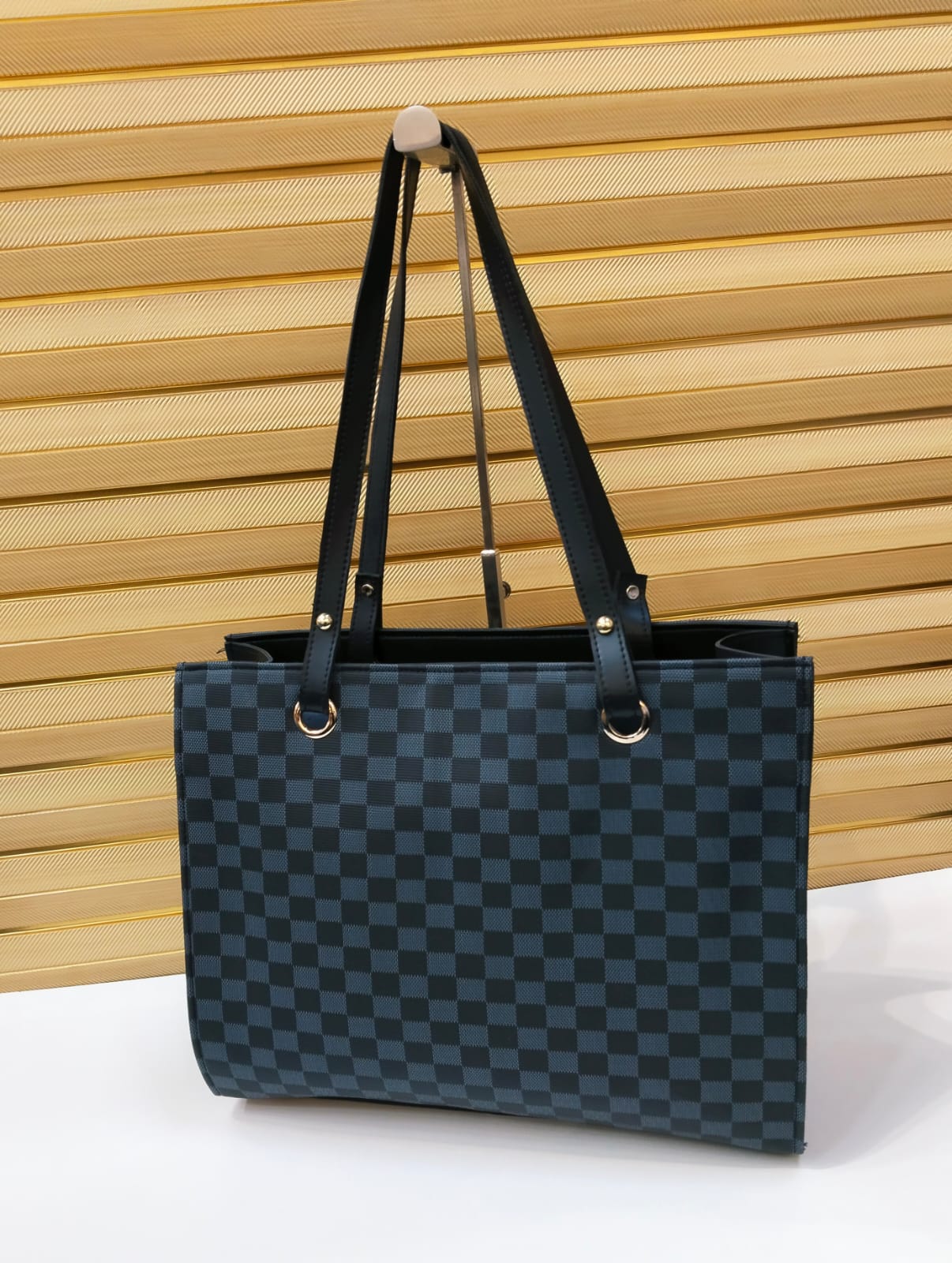 Women’s Checkered Tote Bag