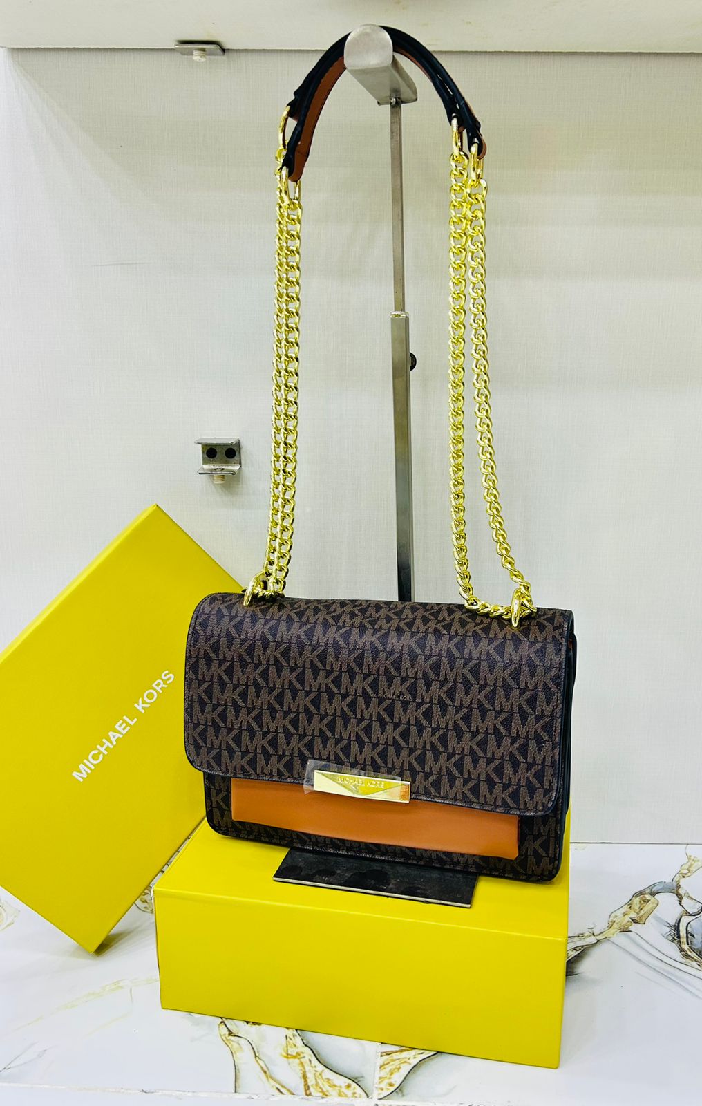 Elegant Designer Style Crossbody Handbag