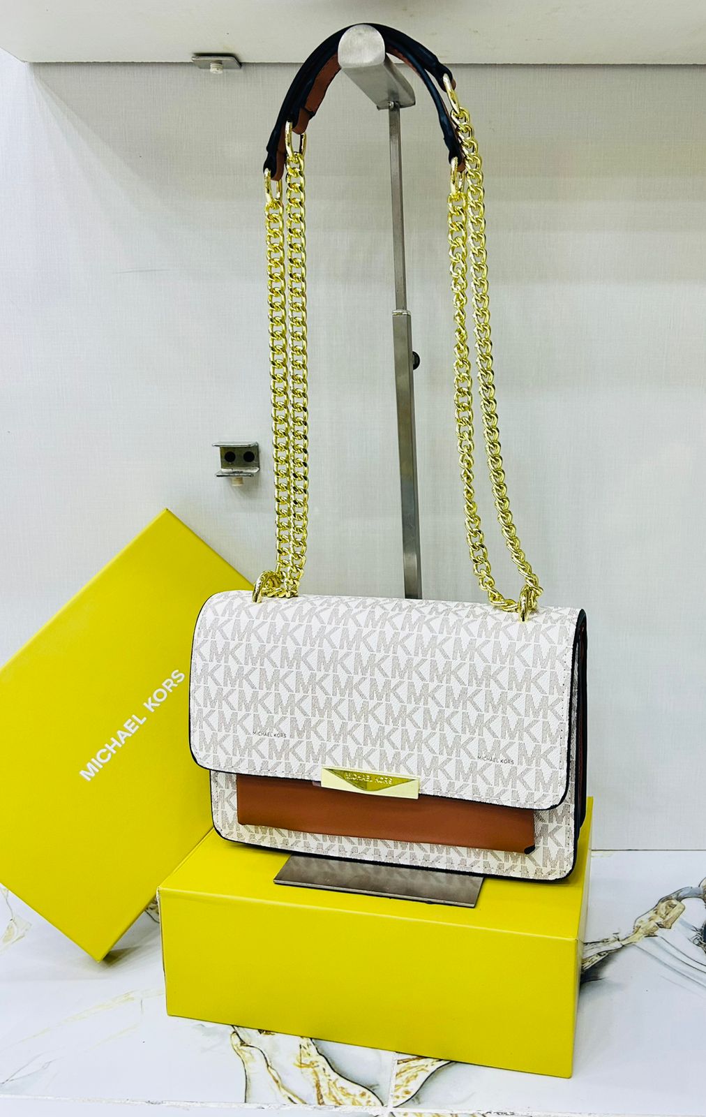 Elegant Designer Style Crossbody Handbag