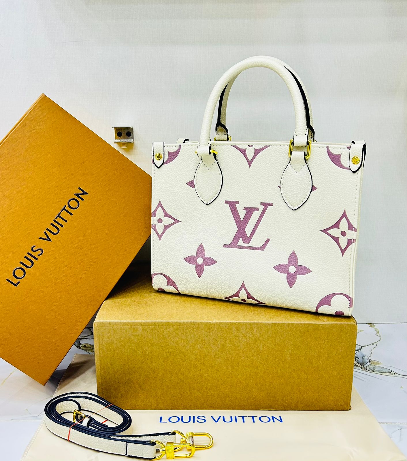 Elegant Handbag