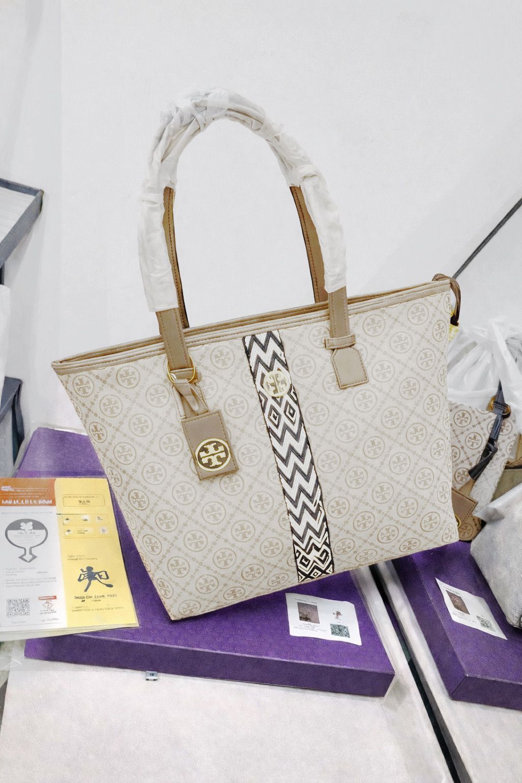 Elegant Tote Bag