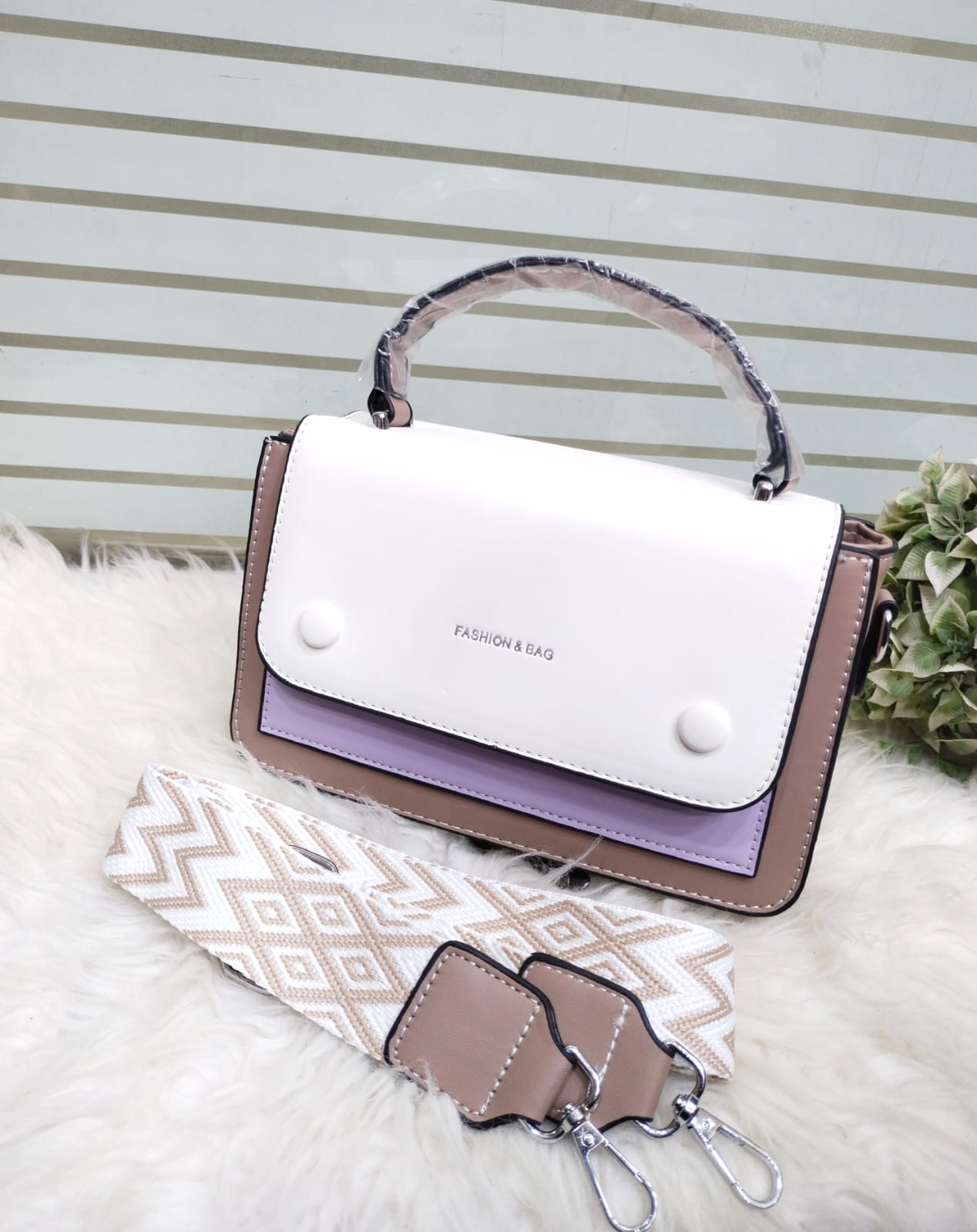 Elegant Crossbody Bag