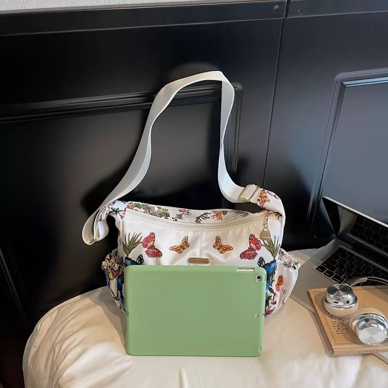Trendy Butterfly Print Bag