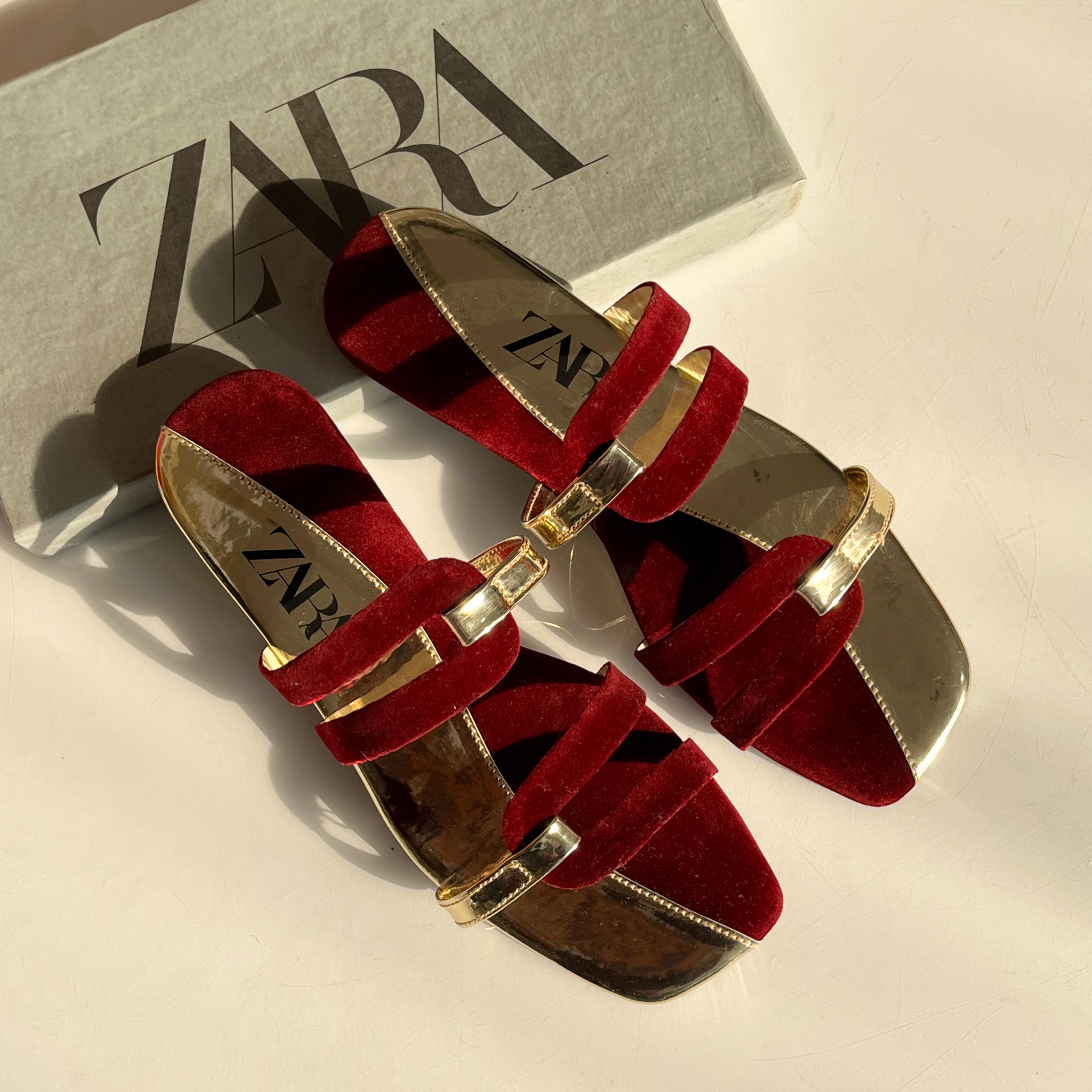 Elegant Flat Sandals