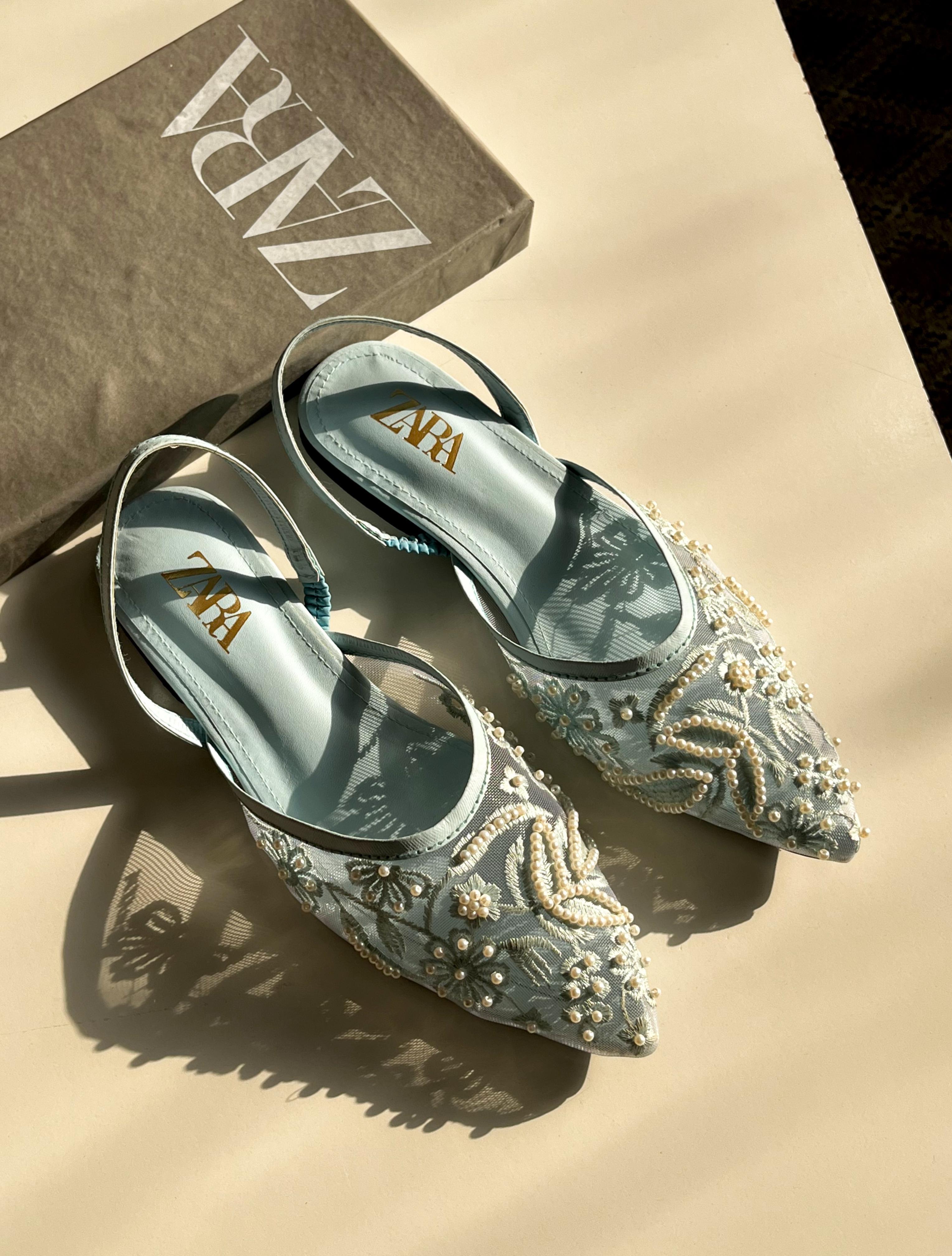 Elegant Floral Slingback