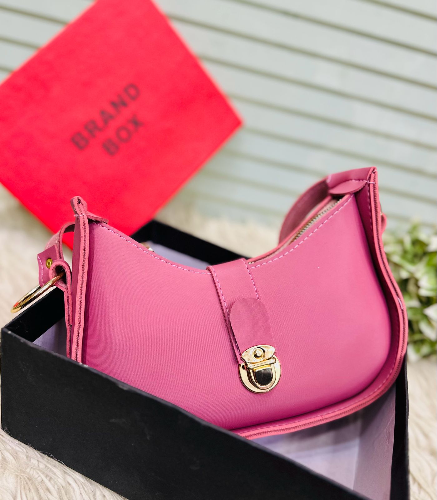 Elegant Shoulder Bag