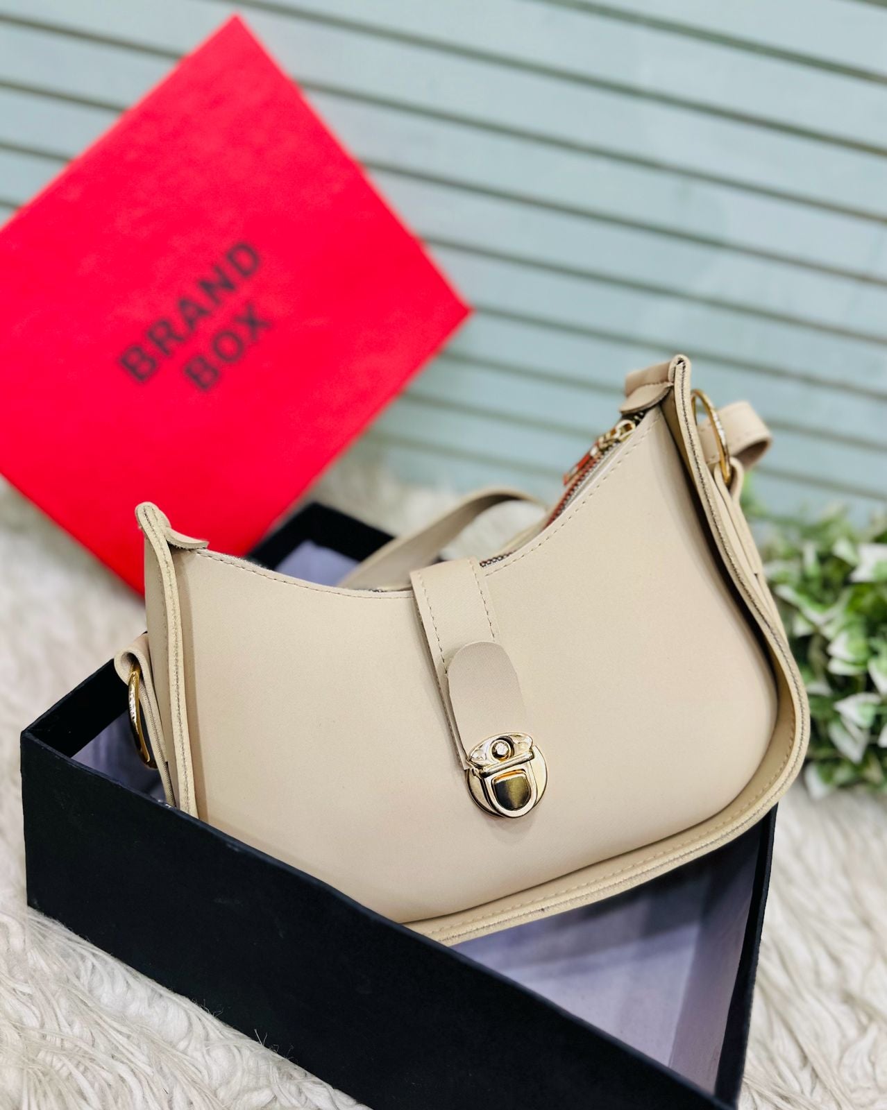 Elegant Shoulder Bag
