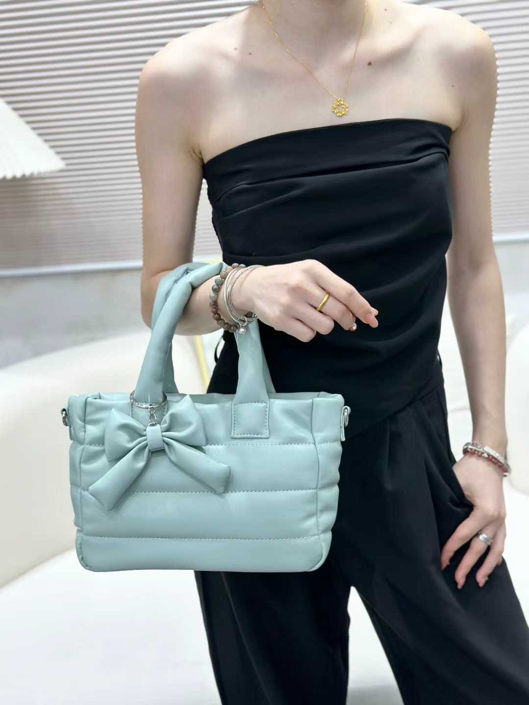 Elegant  Bow  Bag