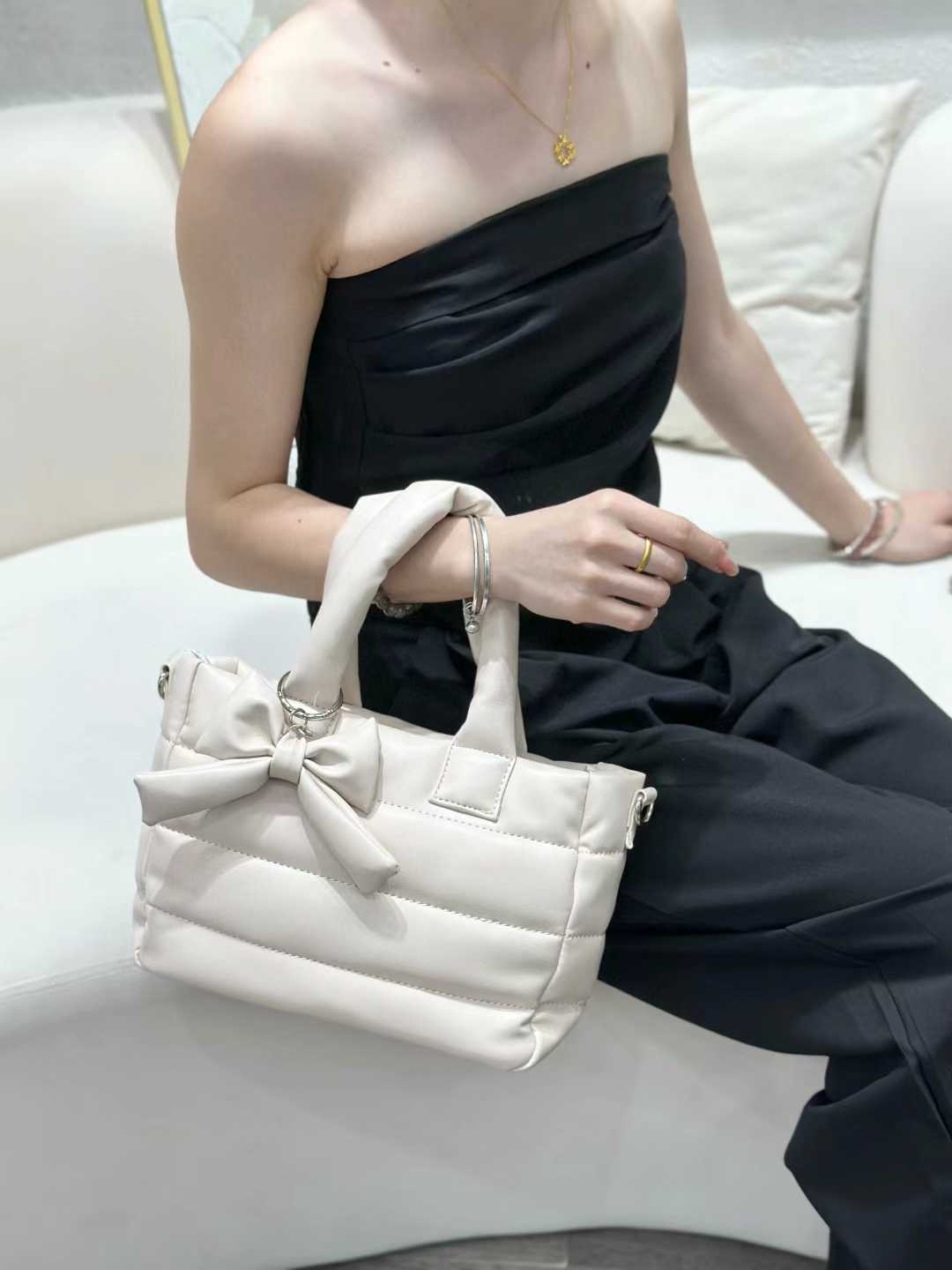 Elegant  Bow  Bag