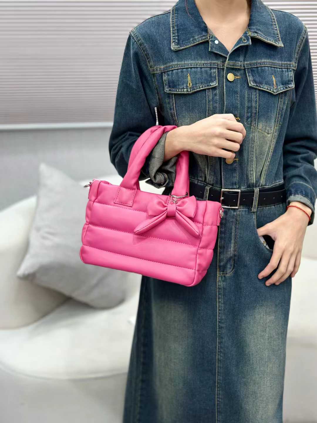 Elegant  Bow  Bag